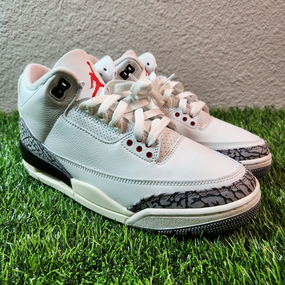 Men Size 7.5 - Jordan 3 Retro Mid White Cement Reimagined - Picture 5 of 11